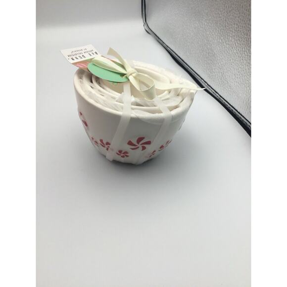 RARE 2024 Rae Dunn Christmas Measuring cups, Peppermint Candy, New! - Picture 3 of 4